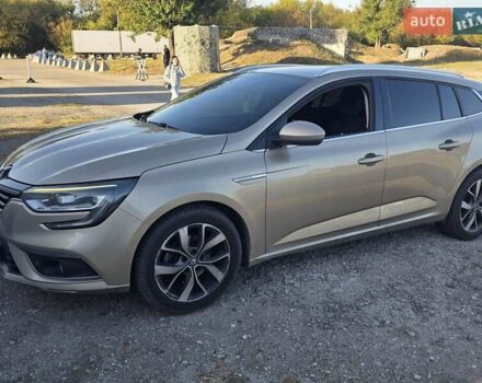 Бежевый Рено Меган, объемом двигателя 1.5 л и пробегом 218 тыс. км за 13500 $, фото 5 на Automoto.ua