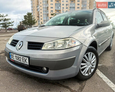 Бежевый Рено Меган, объемом двигателя 1.6 л и пробегом 252 тыс. км за 4800 $, фото 1 на Automoto.ua