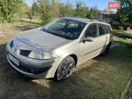 Рено Меган 2005 у Новой Водолаге на Automoto.ua Бежевий Рено Меган, об'ємом двигуна 1.6 л та пробігом 225 тис. км за 3300 $, фото 1 на Automoto.ua
