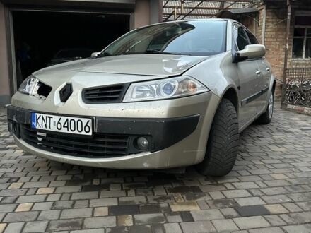 Рено Меган 2006 в Славянске на Automoto.ua Бежевый Рено Меган, объемом двигателя 1.5 л и пробегом 250 тыс. км за 2299 $, фото 1 на Automoto.ua