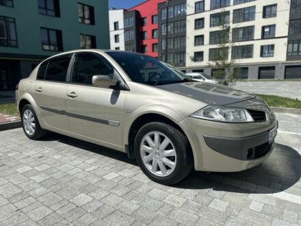 Рено Меган 2006 у Івано-Франківську на Automoto.ua Бежевий Рено Меган, об'ємом двигуна 1.6 л та пробігом 237 тис. км за 5500 $, фото 1 на Automoto.ua