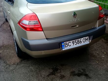 Бежевий Рено Меган, об'ємом двигуна 1.4 л та пробігом 300 тис. км за 4100 $, фото 1 на Automoto.ua