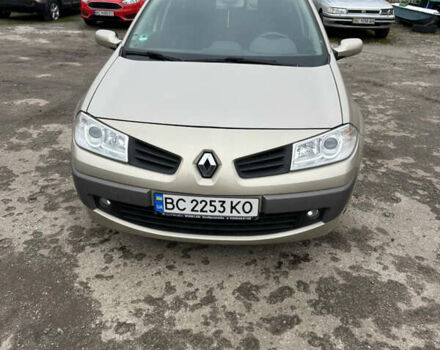 Бежевий Рено Меган, об'ємом двигуна 1.6 л та пробігом 202 тис. км за 4200 $, фото 1 на Automoto.ua