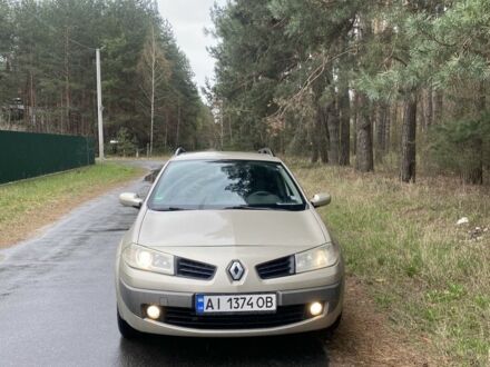 Рено Меган 2006 у Ирпене на Automoto.ua Бежевий Рено Меган, об'ємом двигуна 1.9 л та пробігом 411 тис. км за 4700 $, фото 1 на Automoto.ua