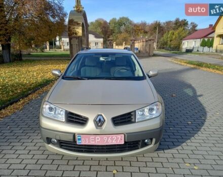 Бежевый Рено Меган, объемом двигателя 1.6 л и пробегом 210 тыс. км за 5100 $, фото 1 на Automoto.ua