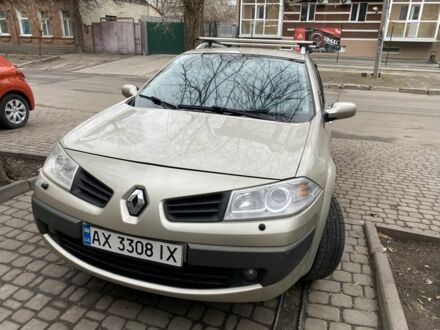 Бежевый Рено Меган, объемом двигателя 1.6 л и пробегом 291 тыс. км за 4700 $, фото 1 на Automoto.ua