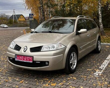 Бежевый Рено Меган, объемом двигателя 1.6 л и пробегом 240 тыс. км за 5299 $, фото 1 на Automoto.ua