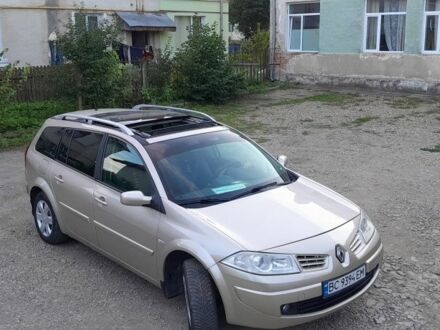 Рено Меган 2007 в Самборе на Automoto.ua Бежевый Рено Меган, объемом двигателя 0 л и пробегом 326 тыс. км за 5200 $, фото 1 на Automoto.ua