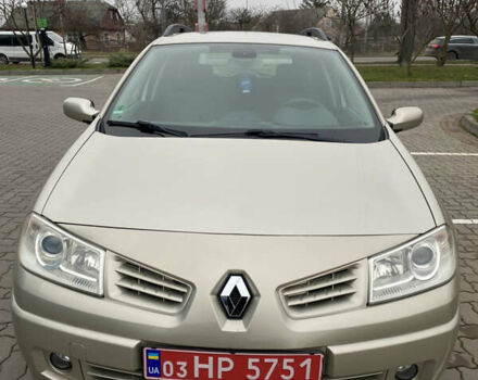Бежевый Рено Меган, объемом двигателя 1.6 л и пробегом 230 тыс. км за 5650 $, фото 1 на Automoto.ua