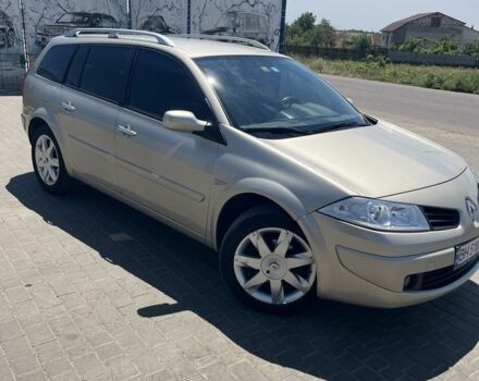 Бежевый Рено Меган, объемом двигателя 2 л и пробегом 213 тыс. км за 5000 $, фото 1 на Automoto.ua