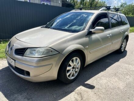 Рено Меган 2008 у Кобеляках на Automoto.ua Бежевий Рено Меган, об'ємом двигуна 2 л та пробігом 189 тис. км за 3600 $, фото 1 на Automoto.ua