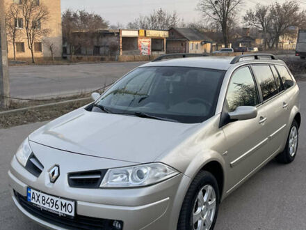 Рено Меган 2008 в Чернигове на Automoto.ua Бежевый Рено Меган, объемом двигателя 1.6 л и пробегом 289 тыс. км за 4500 $, фото 1 на Automoto.ua