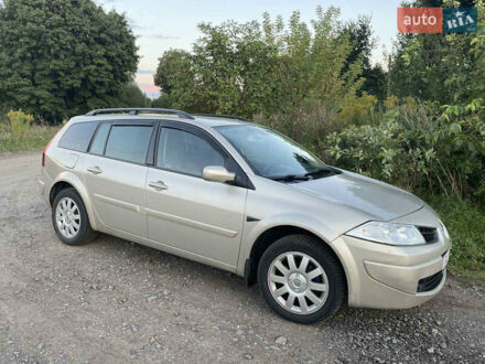 Рено Меган 2008 в Ровно на Automoto.ua Бежевый Рено Меган, объемом двигателя 1.6 л и пробегом 197 тыс. км за 4750 $, фото 1 на Automoto.ua
