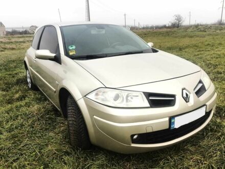 Рено Меган 2008 в Хмельницком на Automoto.ua Бежевый Рено Меган, объемом двигателя 1.6 л и пробегом 270 тыс. км за 3200 $, фото 1 на Automoto.ua