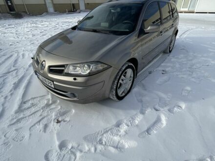 Бежевий Рено Меган, об'ємом двигуна 2 л та пробігом 2 тис. км за 6000 $, фото 1 на Automoto.ua