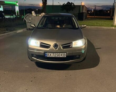 Бежевый Рено Меган, объемом двигателя 1.6 л и пробегом 180 тыс. км за 5500 $, фото 1 на Automoto.ua