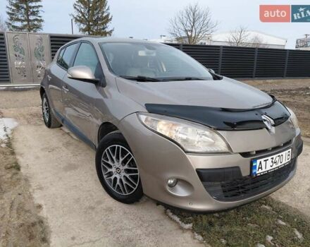 Бежевий Рено Меган, об'ємом двигуна 1.46 л та пробігом 298 тис. км за 5799 $, фото 1 на Automoto.ua