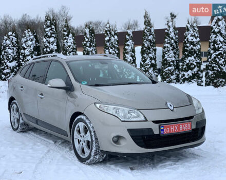 Бежевый Рено Меган, объемом двигателя 1.5 л и пробегом 245 тыс. км за 6550 $, фото 1 на Automoto.ua