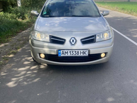 Бежевий Рено Меган, об'ємом двигуна 1.6 л та пробігом 333 тис. км за 4900 $, фото 1 на Automoto.ua