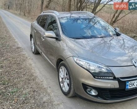 Бежевий Рено Меган, об'ємом двигуна 1.46 л та пробігом 253 тис. км за 7300 $, фото 1 на Automoto.ua
