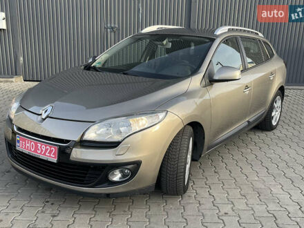 Бежевый Рено Меган, объемом двигателя 1.5 л и пробегом 243 тыс. км за 8200 $, фото 1 на Automoto.ua