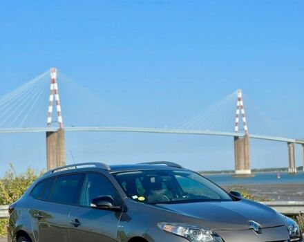 Бежевый Рено Меган, объемом двигателя 1.5 л и пробегом 245 тыс. км за 7500 $, фото 1 на Automoto.ua