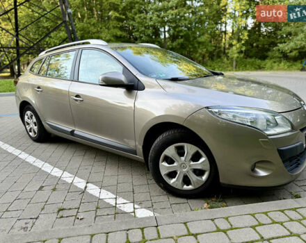 Бежевий Рено Меган, об'ємом двигуна 1.6 л та пробігом 252 тис. км за 6299 $, фото 1 на Automoto.ua