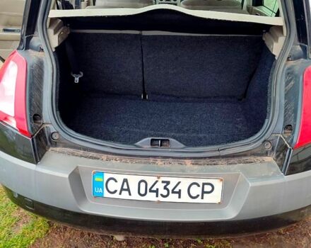 Чорний Рено Меган, об'ємом двигуна 1.4 л та пробігом 200 тис. км за 3100 $, фото 4 на Automoto.ua