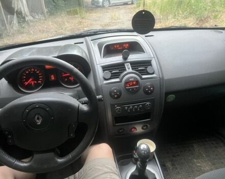 Рено Меган 2003 у Одесі на Automoto.ua Чорний Рено Меган, об'ємом двигуна 1.9 л та пробігом 175 тис. км за 3900 $, фото 10 на Automoto.ua