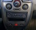 Рено Меган 2004 в Тернополе на Automoto.ua Черный Рено Меган, объемом двигателя 1.6 л и пробегом 186 тыс. км за 4200 $, фото 9 на Automoto.ua