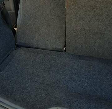 Рено Меган 2004 в Тернополе на Automoto.ua Черный Рено Меган, объемом двигателя 1.6 л и пробегом 186 тыс. км за 4200 $, фото 17 на Automoto.ua