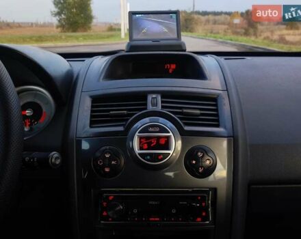 Черный Рено Меган, объемом двигателя 1.5 л и пробегом 240 тыс. км за 3700 $, фото 14 на Automoto.ua