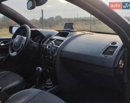 Черный Рено Меган, объемом двигателя 1.5 л и пробегом 240 тыс. км за 4800 $, фото 14 на Automoto.ua