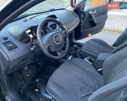 Рено Меган 2006 в Жмеренке на Automoto.ua Черный Рено Меган, объемом двигателя 1.46 л и пробегом 260 тыс. км за 3850 $, фото 15 на Automoto.ua