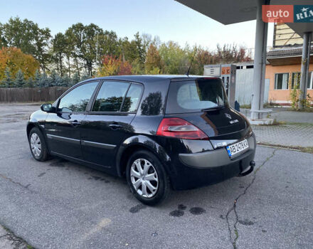 Рено Меган 2006 в Жмеренке на Automoto.ua Черный Рено Меган, объемом двигателя 1.46 л и пробегом 260 тыс. км за 3850 $, фото 4 на Automoto.ua