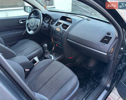 Черный Рено Меган, объемом двигателя 1.46 л и пробегом 237 тыс. км за 3600 $, фото 8 на Automoto.ua