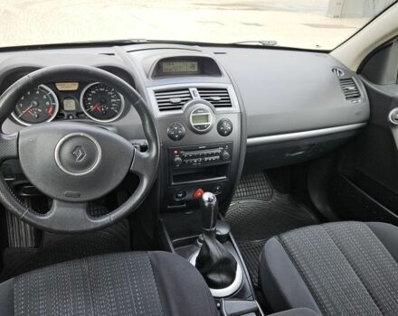 Черный Рено Меган, объемом двигателя 1.6 л и пробегом 198 тыс. км за 4750 $, фото 4 на Automoto.ua