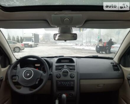 Черный Рено Меган, объемом двигателя 1.6 л и пробегом 218 тыс. км за 4490 $, фото 26 на Automoto.ua