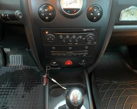 Чорний Рено Меган, об'ємом двигуна 1.6 л та пробігом 323 тис. км за 4990 $, фото 14 на Automoto.ua