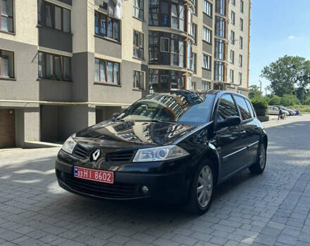 Черный Рено Меган, объемом двигателя 2 л и пробегом 219 тыс. км за 6350 $, фото 13 на Automoto.ua