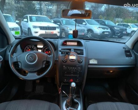 Черный Рено Меган, объемом двигателя 1.6 л и пробегом 323 тыс. км за 4990 $, фото 17 на Automoto.ua