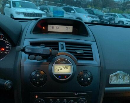 Чорний Рено Меган, об'ємом двигуна 1.6 л та пробігом 323 тис. км за 4990 $, фото 13 на Automoto.ua