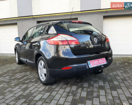 Рено Меган 2008 в Коломые на Automoto.ua Черный Рено Меган, объемом двигателя 1.6 л и пробегом 174 тыс. км за 6999 $, фото 5 на Automoto.ua