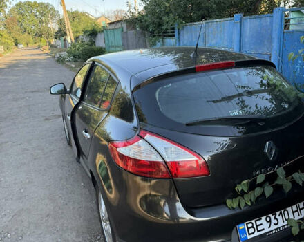 Черный Рено Меган, объемом двигателя 1.6 л и пробегом 154 тыс. км за 6900 $, фото 4 на Automoto.ua