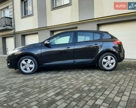 Рено Меган 2008 в Коломые на Automoto.ua Черный Рено Меган, объемом двигателя 1.6 л и пробегом 174 тыс. км за 6999 $, фото 2 на Automoto.ua