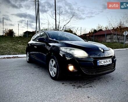 Рено Меган 2009 в Львове на Automoto.ua Черный Рено Меган, объемом двигателя 1.6 л и пробегом 160 тыс. км за 7500 $, фото 1 на Automoto.ua