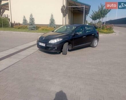 Рено Меган 2009 у Луцьку на Automoto.ua Чорний Рено Меган, об'ємом двигуна 1.46 л та пробігом 257 тис. км за 5600 $, фото 7 на Automoto.ua