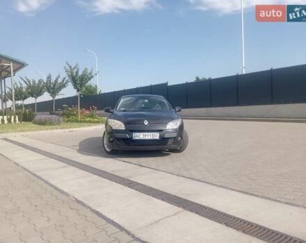 Рено Меган 2009 у Луцьку на Automoto.ua Чорний Рено Меган, об'ємом двигуна 1.46 л та пробігом 257 тис. км за 5600 $, фото 2 на Automoto.ua