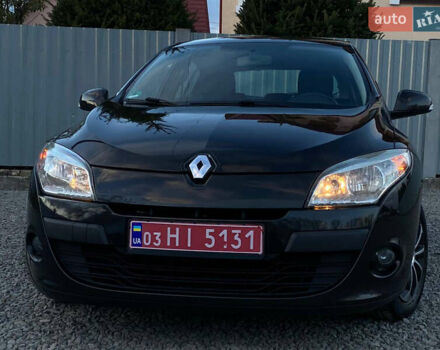 Рено Меган 2009 у Самборе на Automoto.ua Чорний Рено Меган, об'ємом двигуна 1.6 л та пробігом 208 тис. км за 6499 $, фото 10 на Automoto.ua