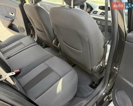 Черный Рено Меган, объемом двигателя 1.6 л и пробегом 184 тыс. км за 6950 $, фото 15 на Automoto.ua